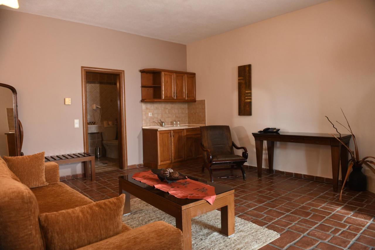 Hotel Epavlis Káto Poróïa Екстериор снимка