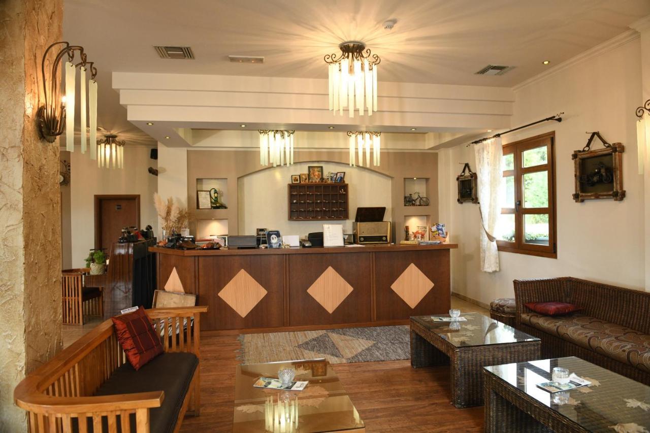 Hotel Epavlis Káto Poróïa Екстериор снимка